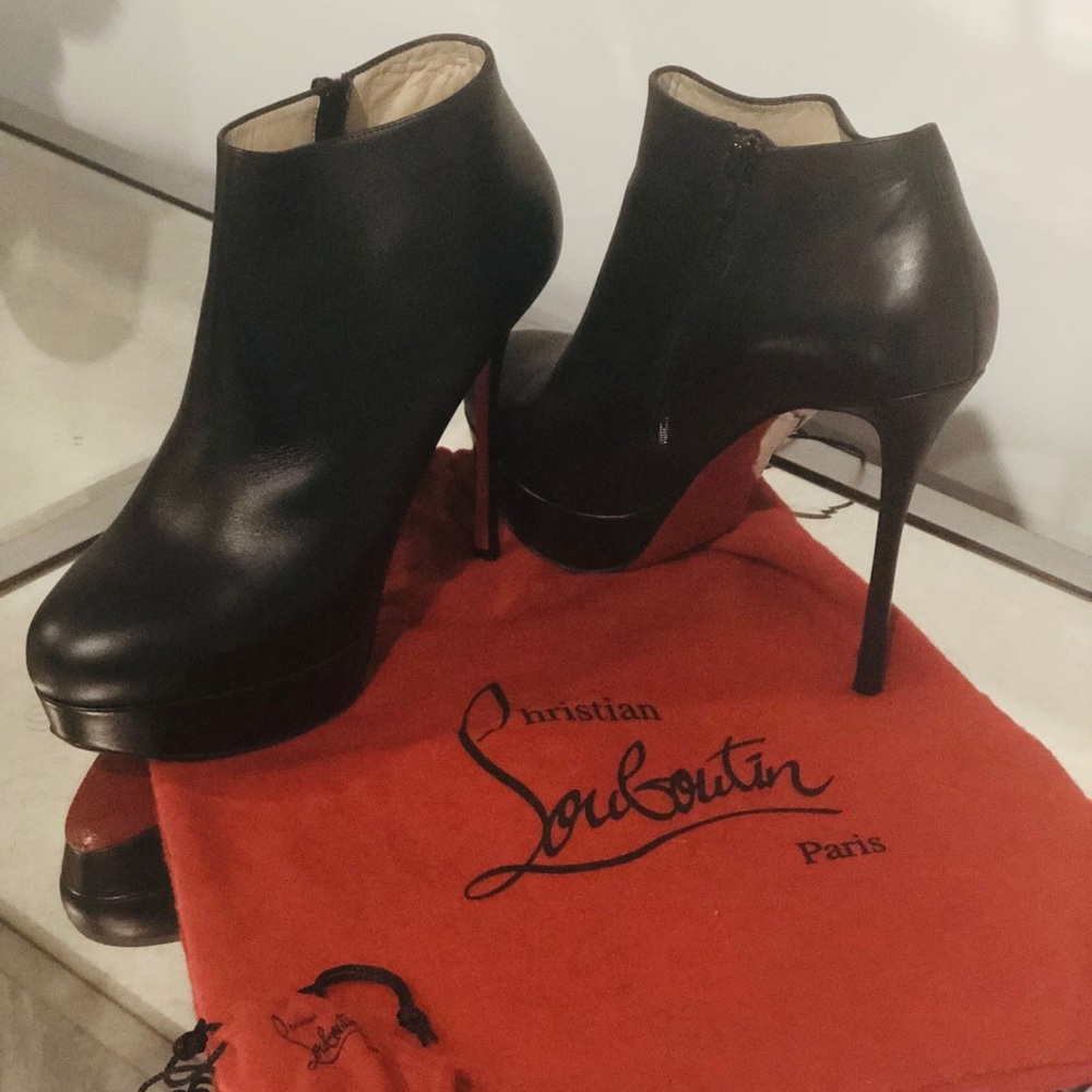 Christian Louboutin size 39
